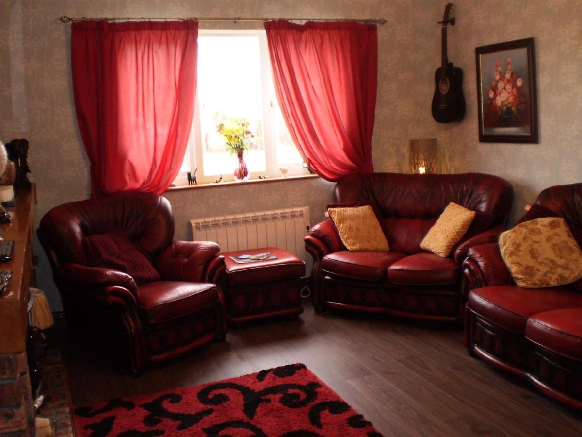 Sportsmans Lodge Bed And Breakfast Amlwch Екстериор снимка